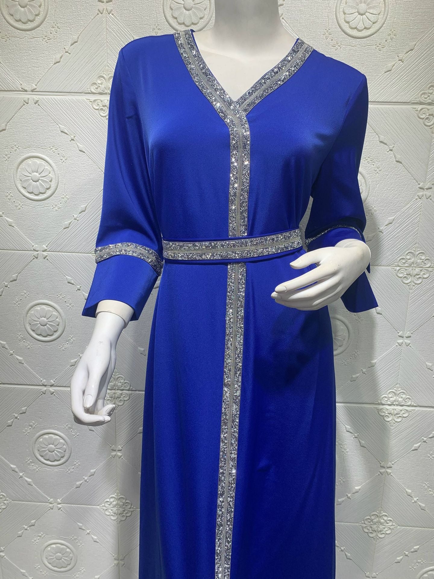 Diamond-encrusted Muslim Middle East Women's Belt Robe Turkish Long Muslim Women's Clothing
